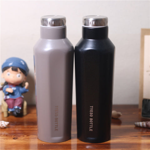 Stainless steel large-capacity insulated water cup